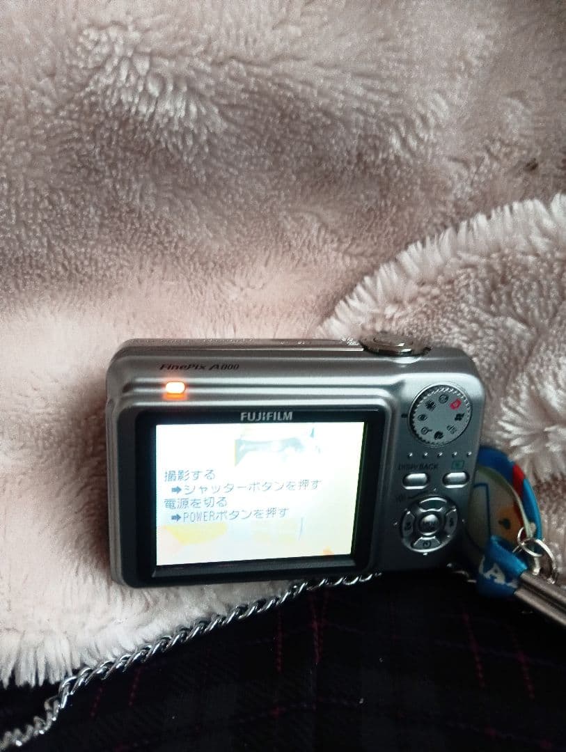 コンパクトカメラ