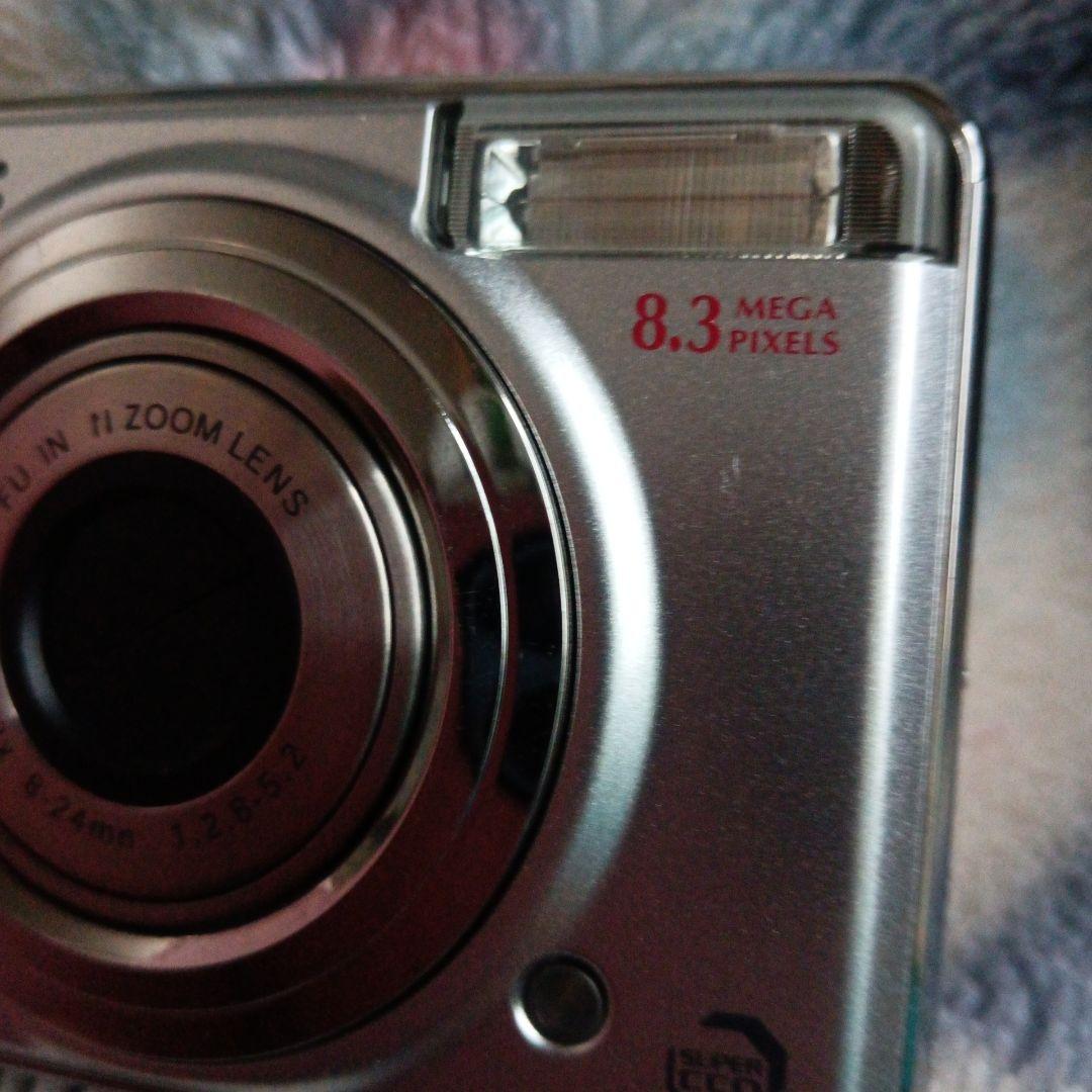 コンパクトカメラ