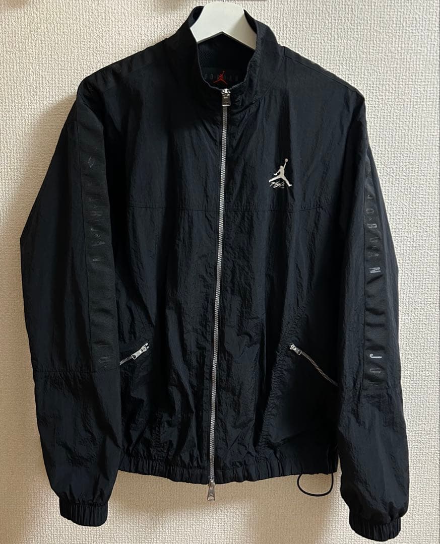 ジョーダン　アウター