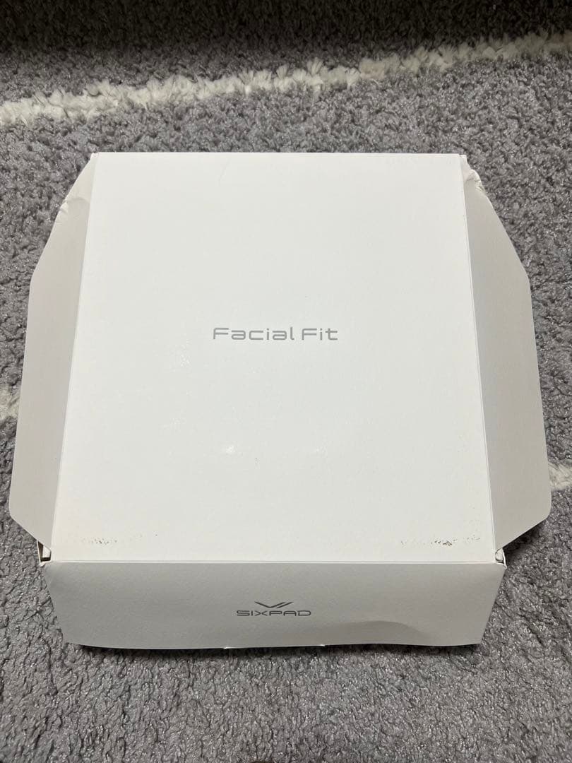 ボディ・フェイスケア SIX PAD  Facial Fit