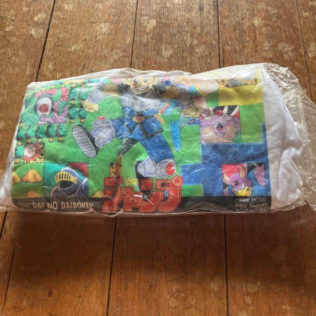 ドラゴンクエスト ダイの大冒険 Tシャツ　抽選プレゼント⁉︎ 新品未使用　ジャンプ