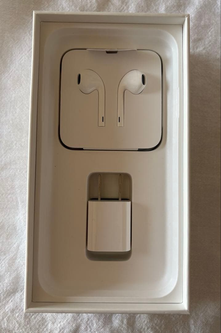 Apple iPhone XR 赤 本体