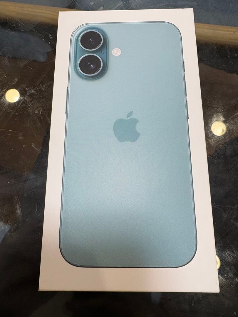 Apple iPhone 16 256G ティール