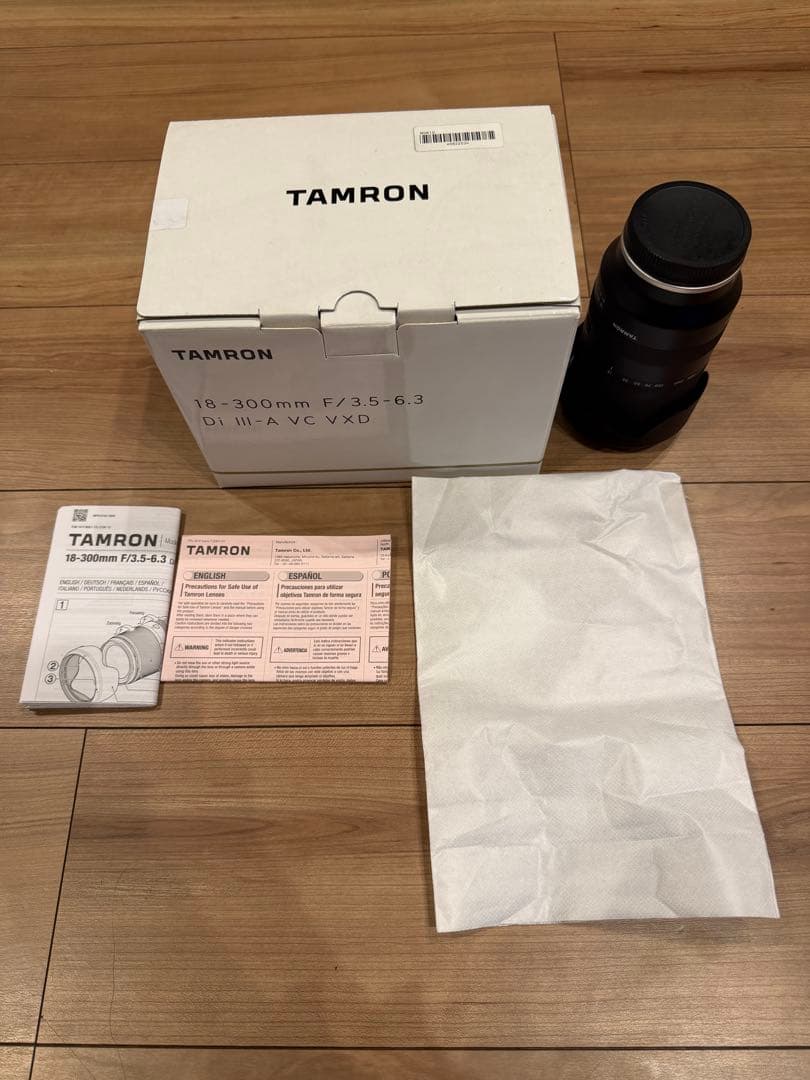 美品　TAMRON 18-300mm F/3.5-6.3
