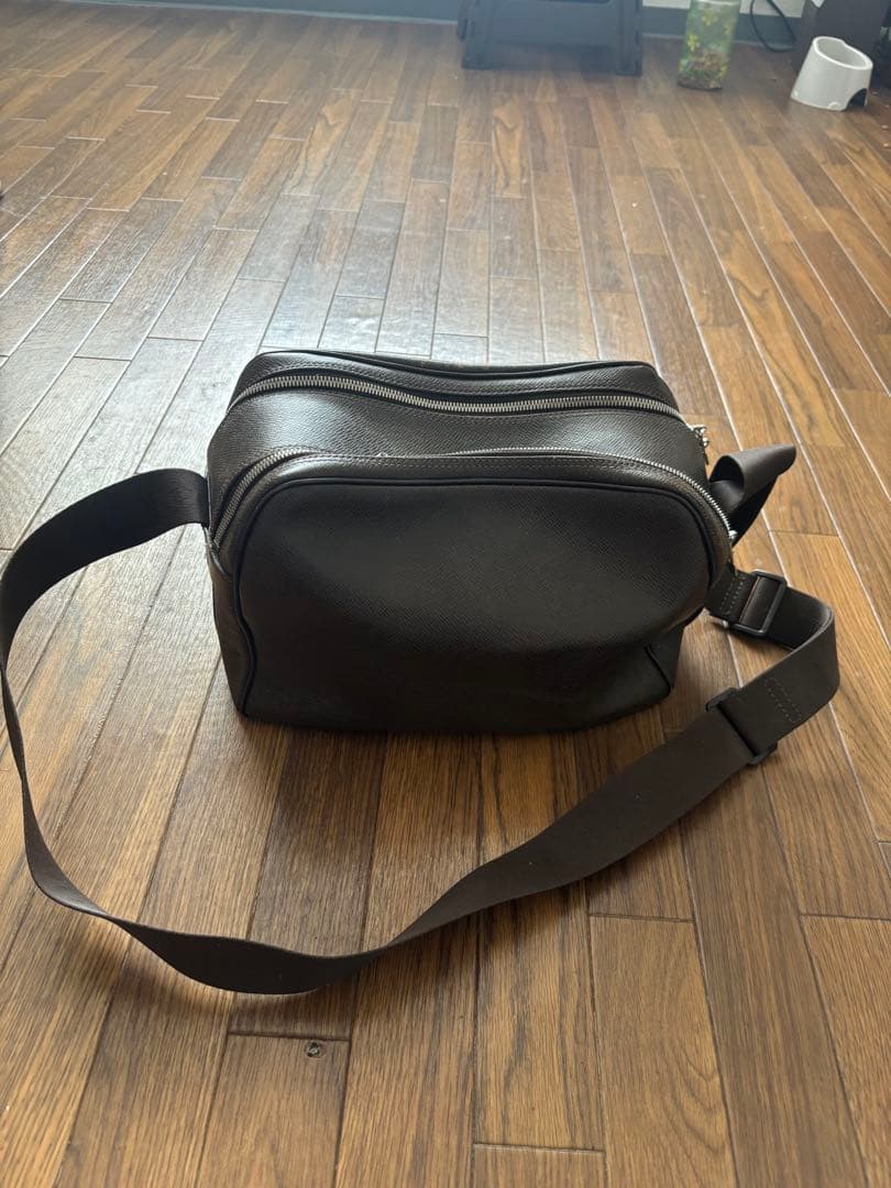 ルイヴィトン　ショルダーバッグ