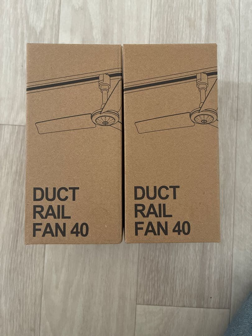 DUCT RAIL FAN 40 リモコン付き　2セット