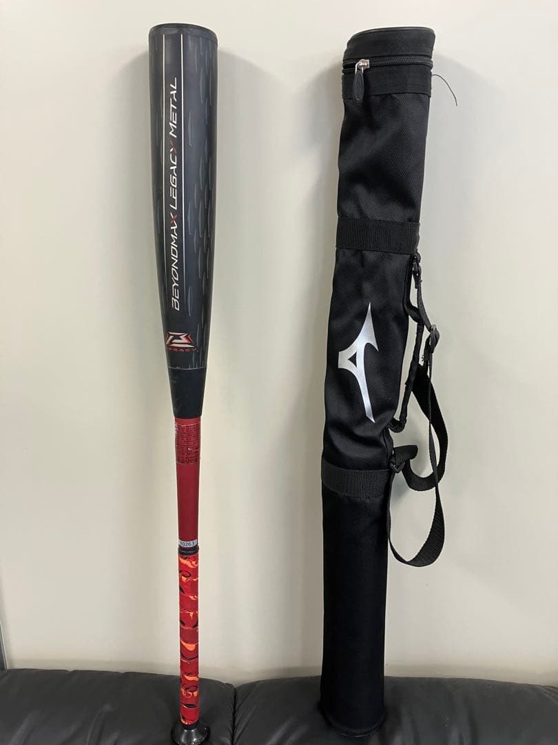 バット BEYOND MAX LEGACY L 84cm