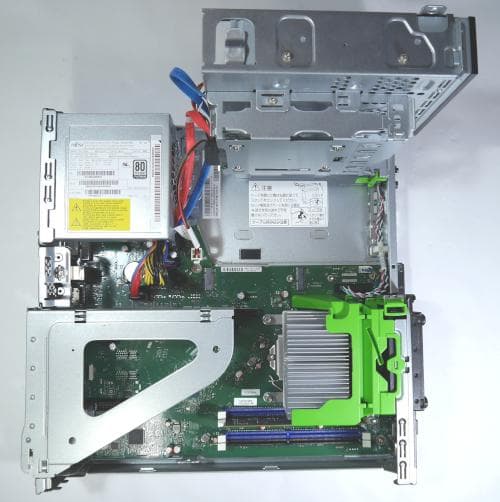 B*O様 富士通 D588/V i3-8100 4GB/500GB Win11