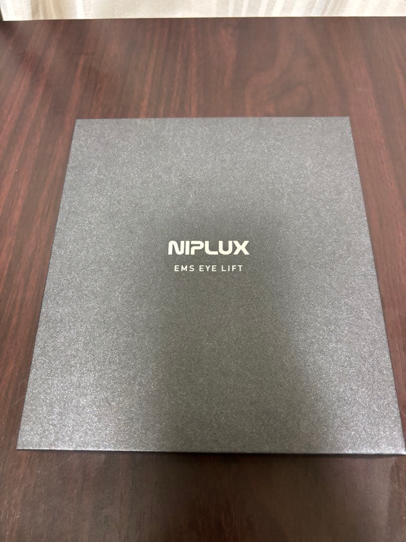 NIPLUX ニップラックス EMS EYE LIFT