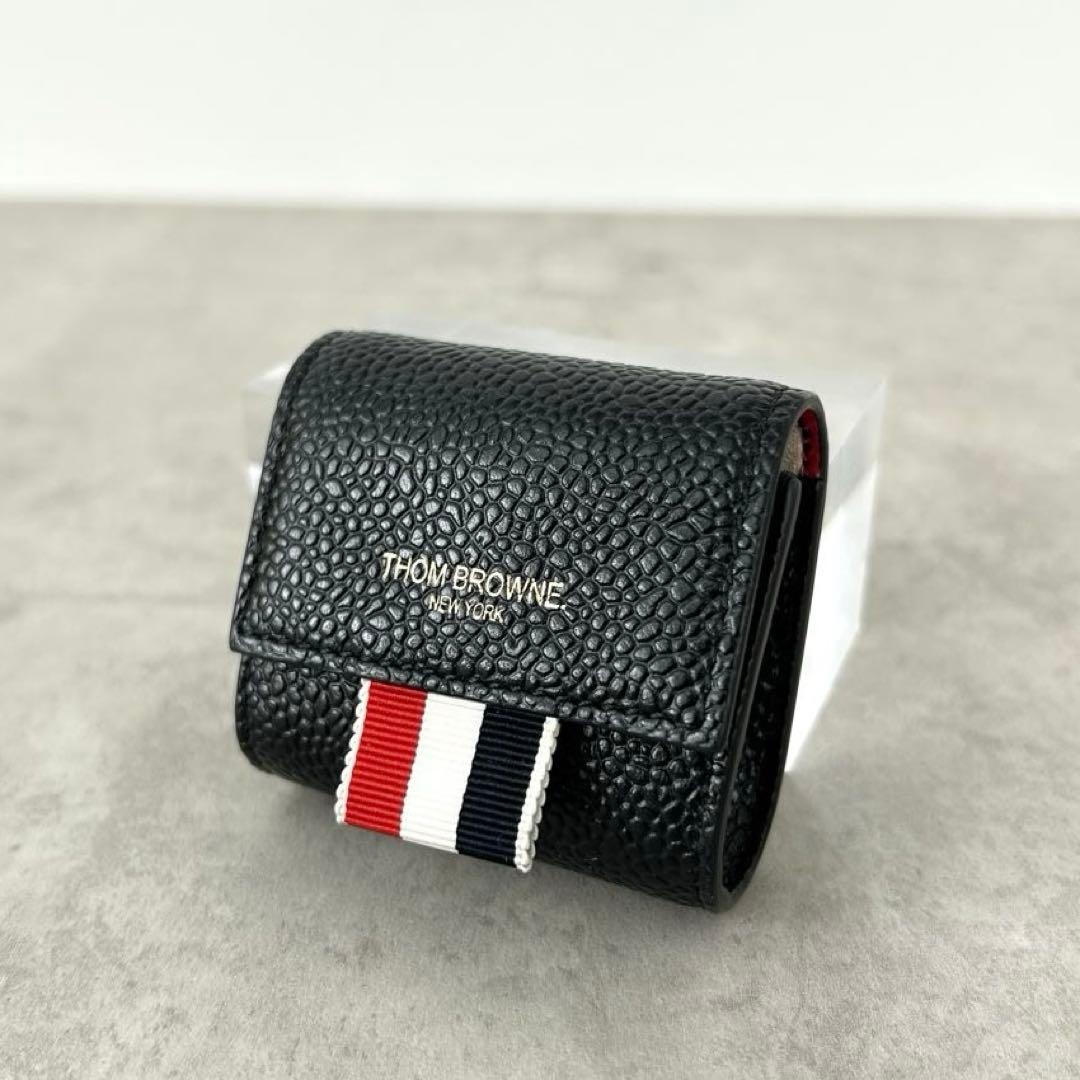 【未使用近✨️】トムブラウン AirPodsケース ケース ブラック