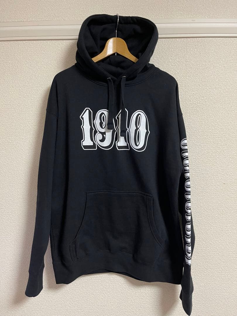トップス 1910 ORIGINAL FONT HOODY