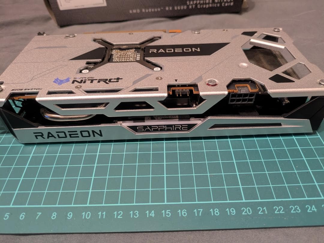 グラフィックボード・グラボ・ビデオカード Sapphire Nitro+ Radeon RX 6600XT 8GB