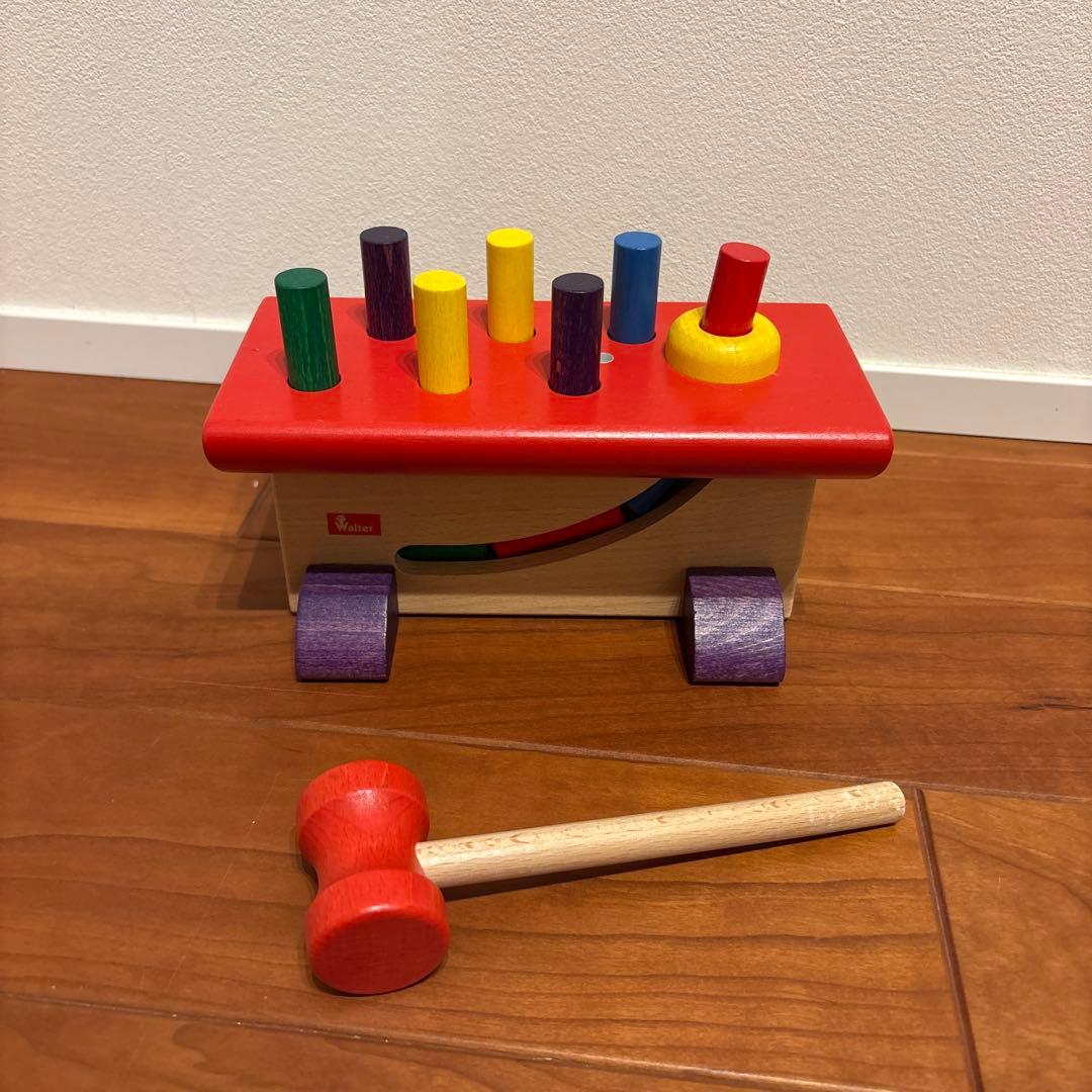 木製カラフル知育玩具 ハンマー付きNIC社