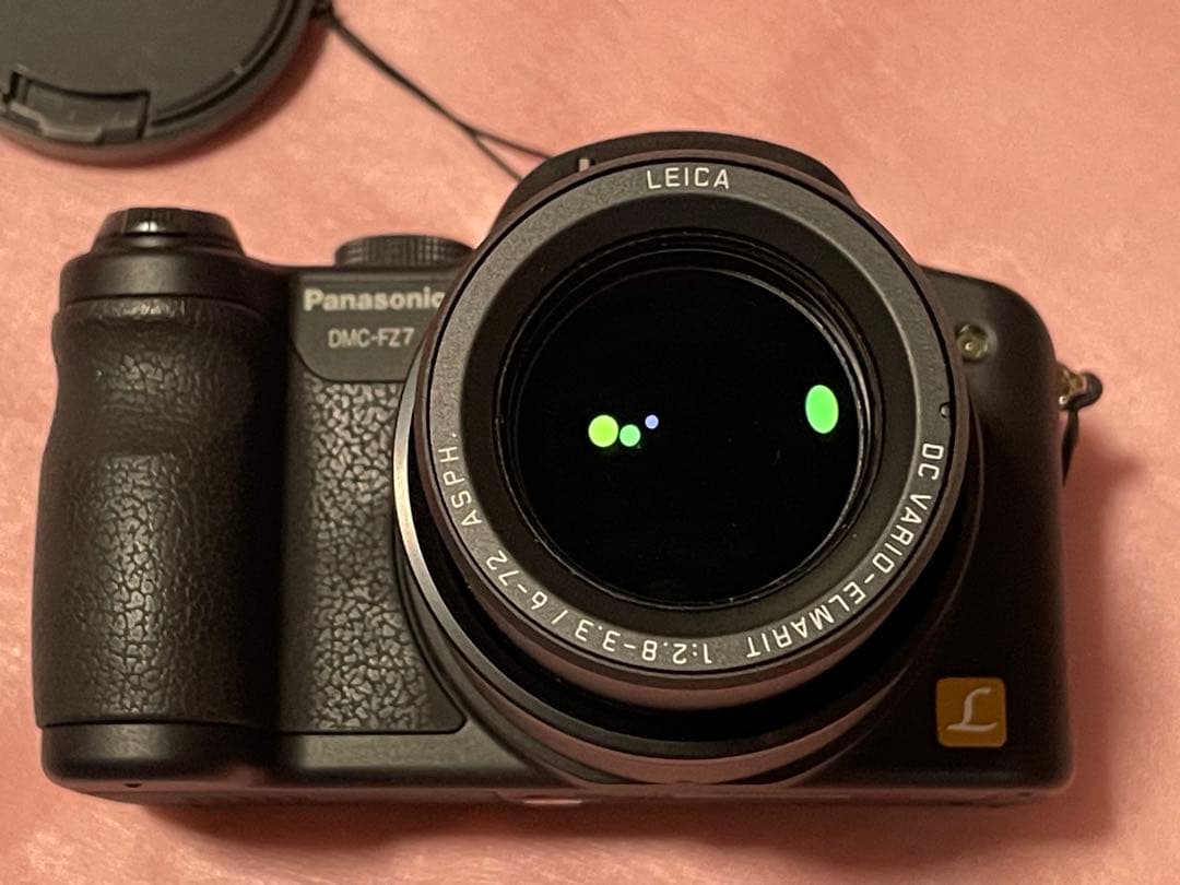 デジタルカメラ Panasonic LUMIX DMC-FZ7