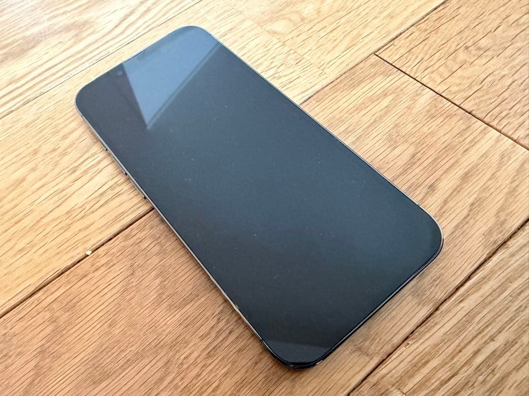 美品　iPhone13Pro 1tb バッテリー交換済み100% SIMフリー