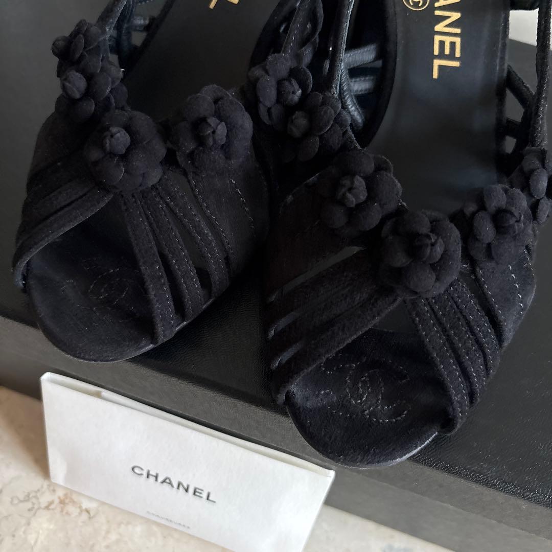 CHANEL ブラック フラワーサンダル