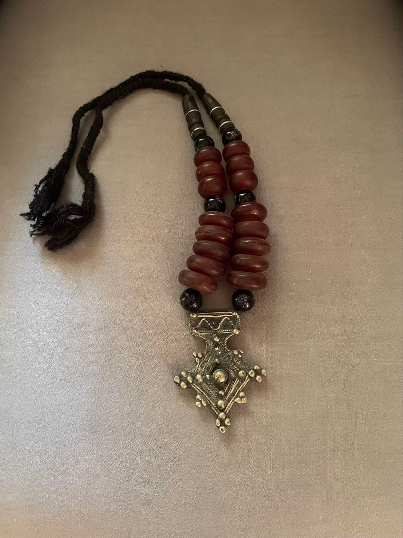 トゥアレグ族　ネックレス　ペンダント　アンティーク　スペシャル