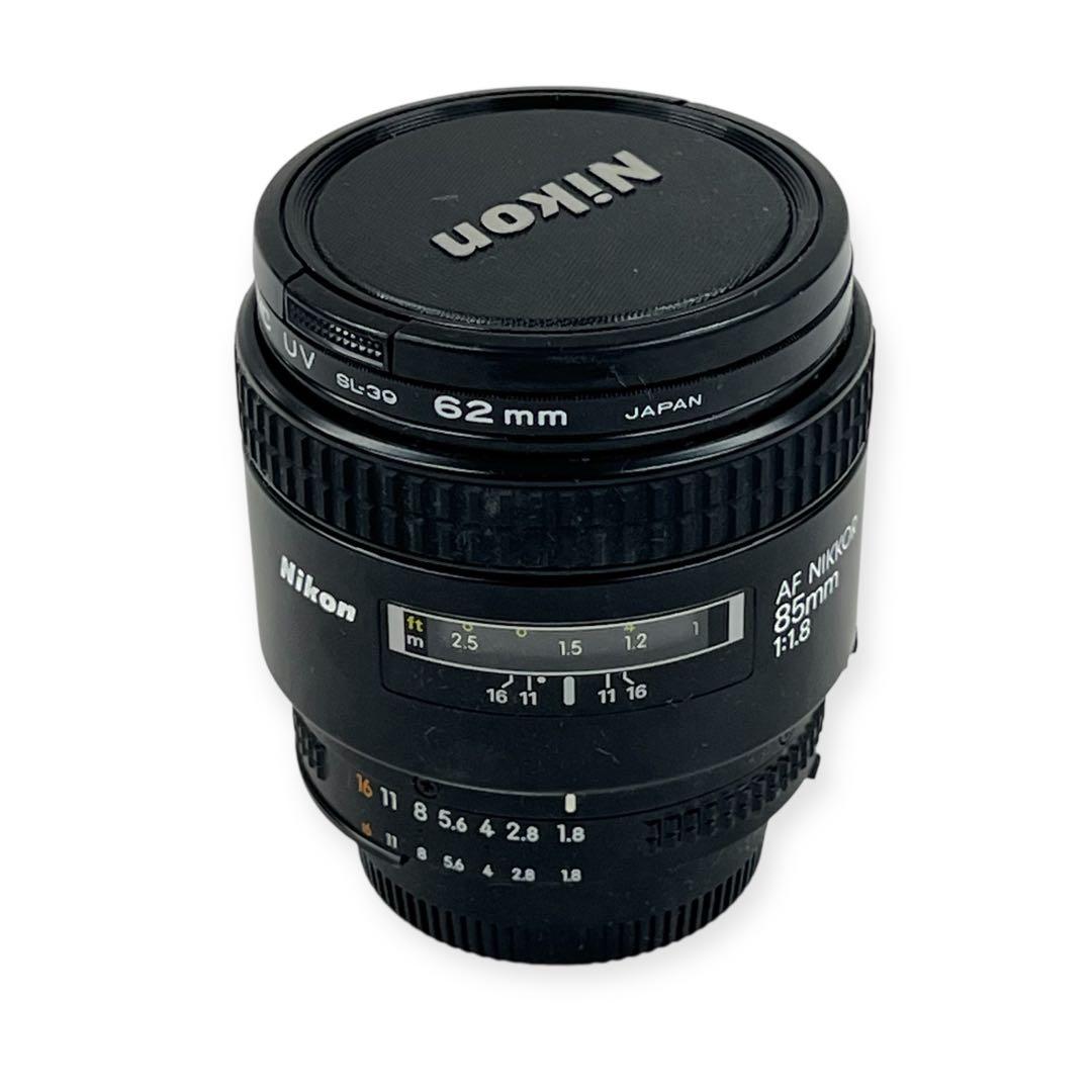 Nikon ニコン AF 85㎜ 1:1.8 レンズ