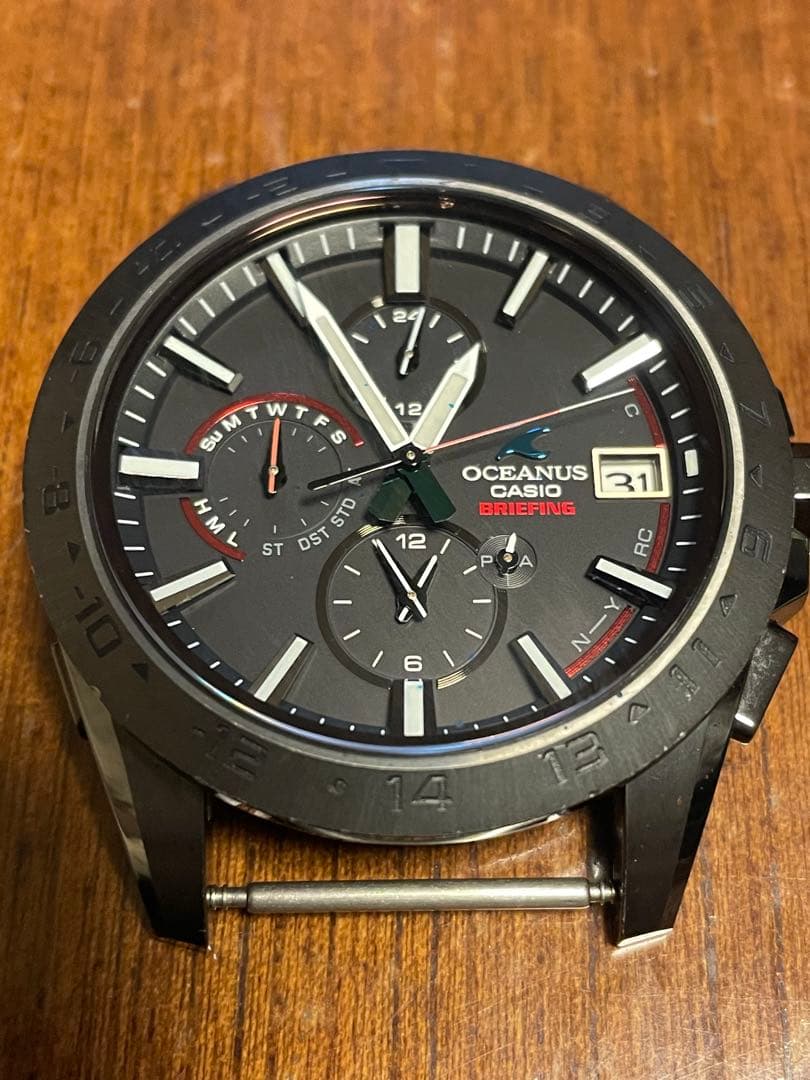 オシアナス BRIEFINGコラボモデルOCW-T3000BRE-1AJR