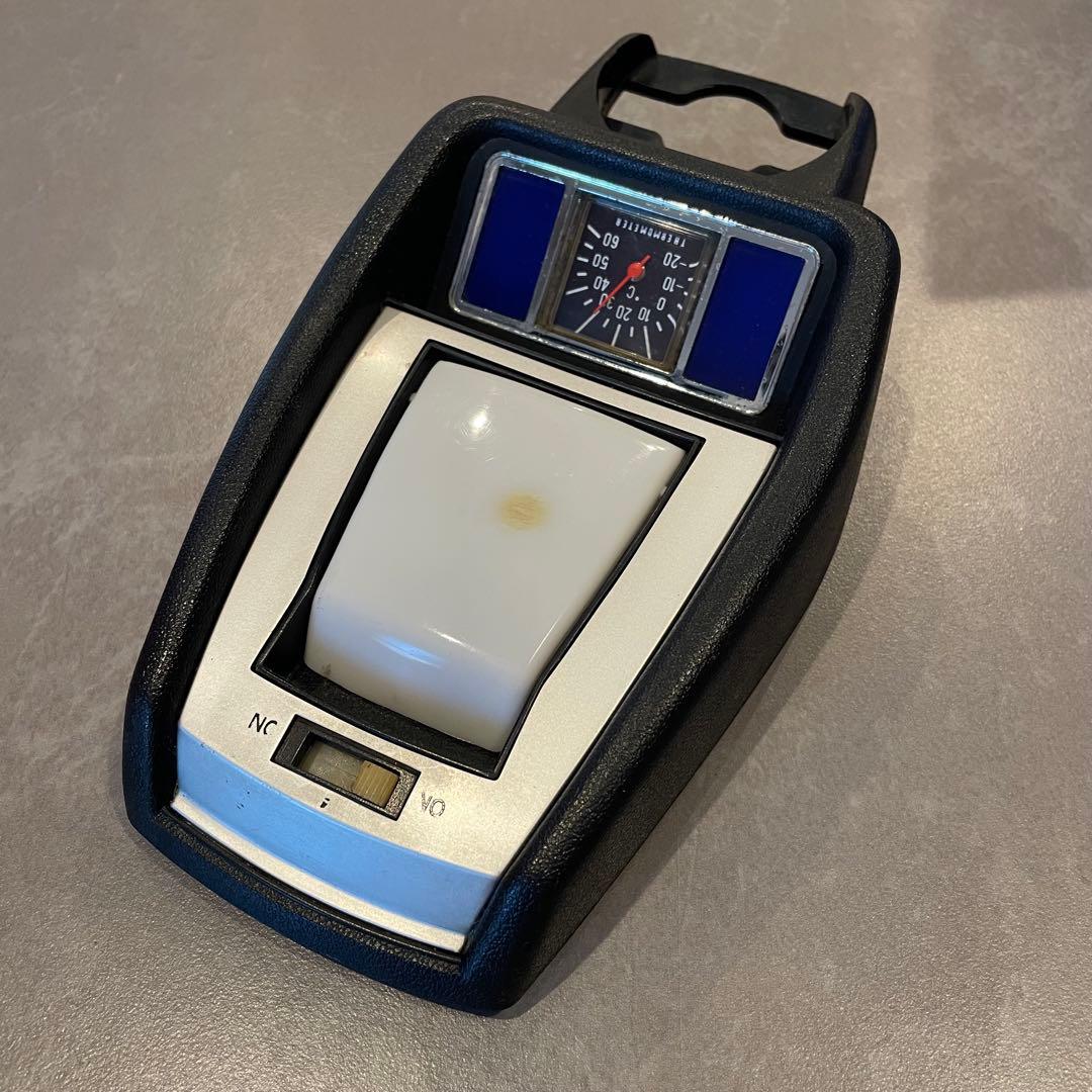 フロンテクーペ用　ルームランプ　温度計付　当時物　中古　美品　室内灯