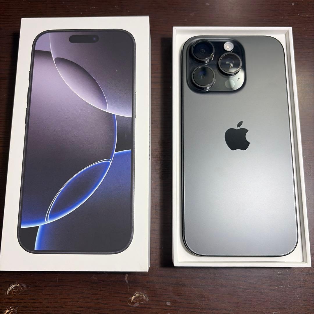 極美品　iPhone 16 pro ブラック　128GB