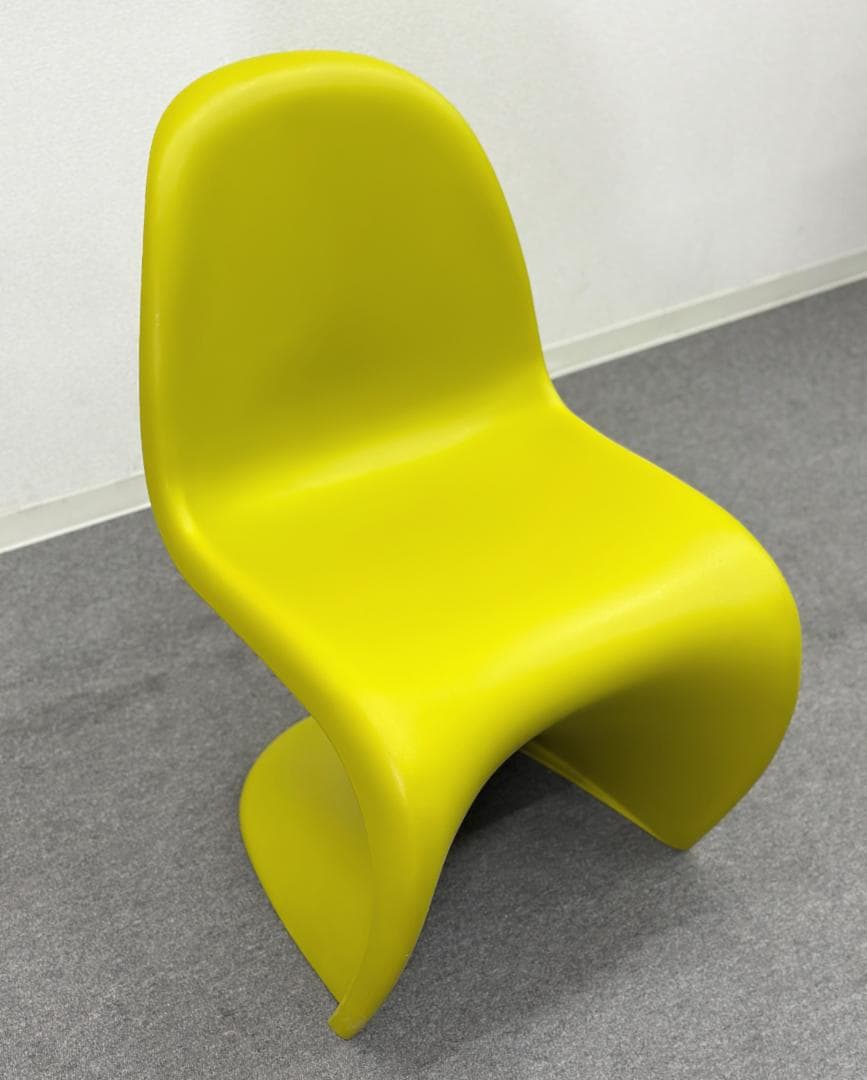 ■Vitra■パントンチェア　ポリプロピレン　廃盤色　黄緑　グリーン系　名作椅子