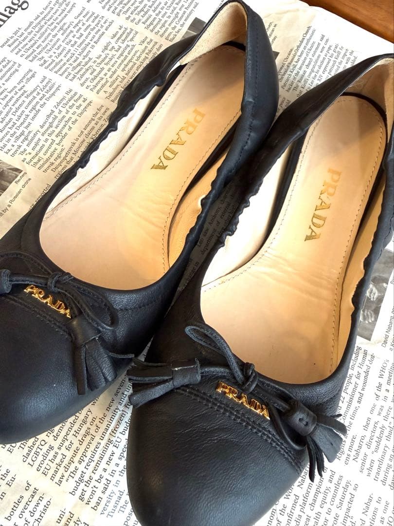 PRADA フラットシューズ　23センチ