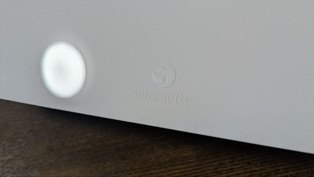 シルエット　ポートレート4　カッティングマシン