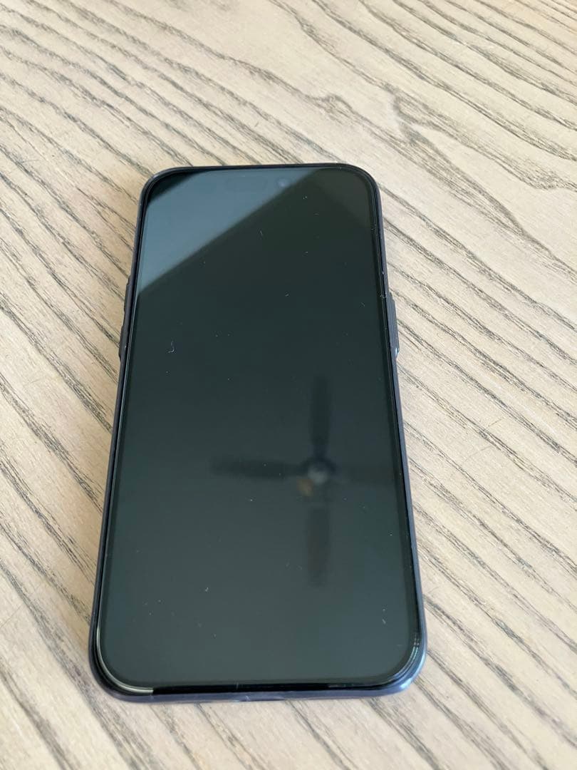 iPhone15pro ブラックチタニウム256GB