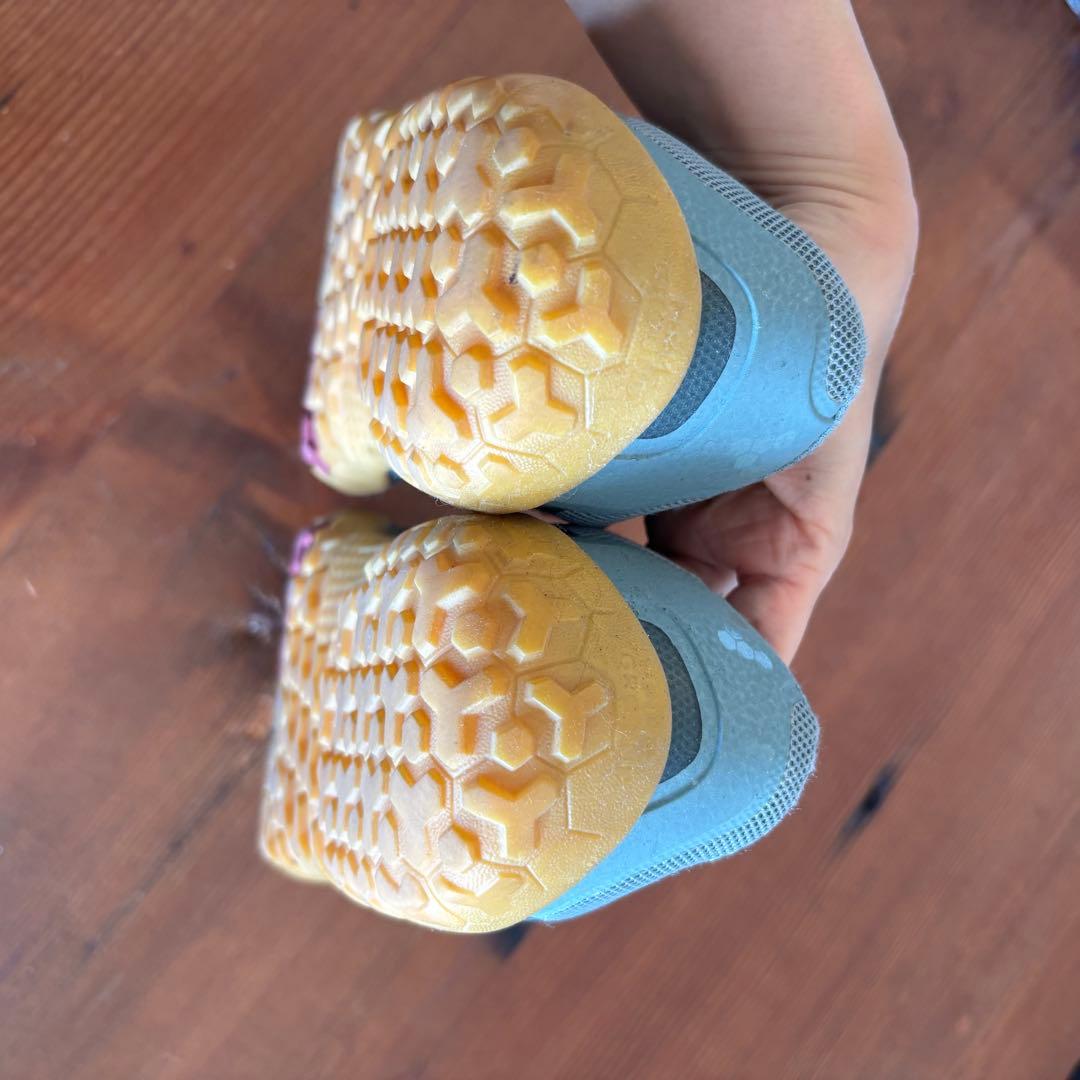 VivoBarefoot トレイルランニングシューズ