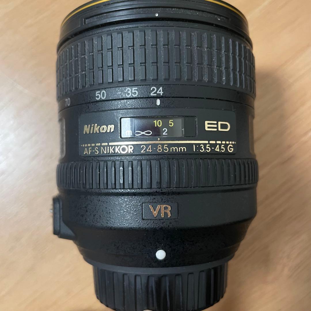 ニコン　AF-S NIKKOR 24-85mm F3.5-4.5G ED VR