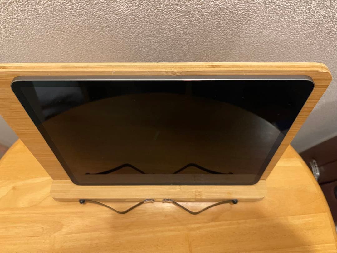 【美品】iPad Air M3 13インチ Wi-Fi 128GB SGデモ機