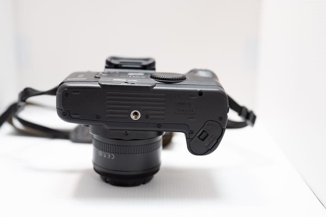 美品　Canon EOS 55 レンズ2本付き