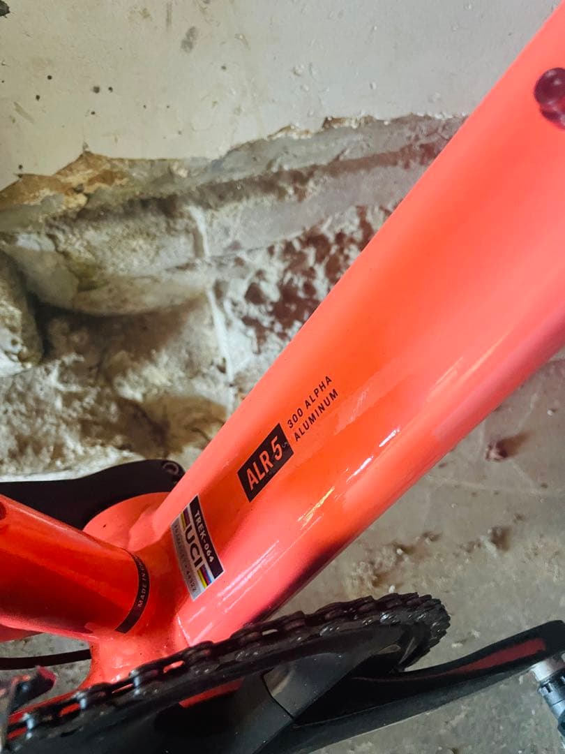 トレック　エモンダ　ALR5 サイズ54