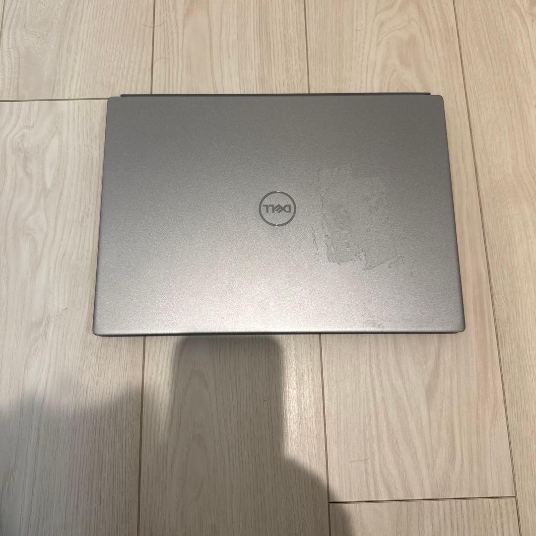 ク*ン様 Dell Vostro シルバー ノートPC