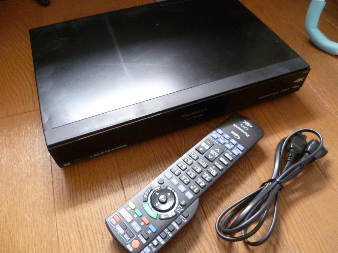 パナソニック 2TB 4K 対応TZ-HT3000BW HDD内蔵 CAT