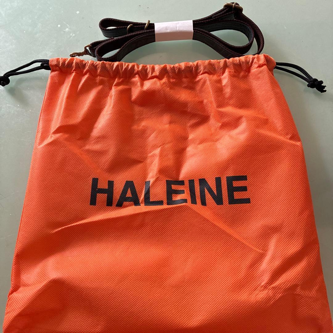 黒のクロコダイル風トートバッグ