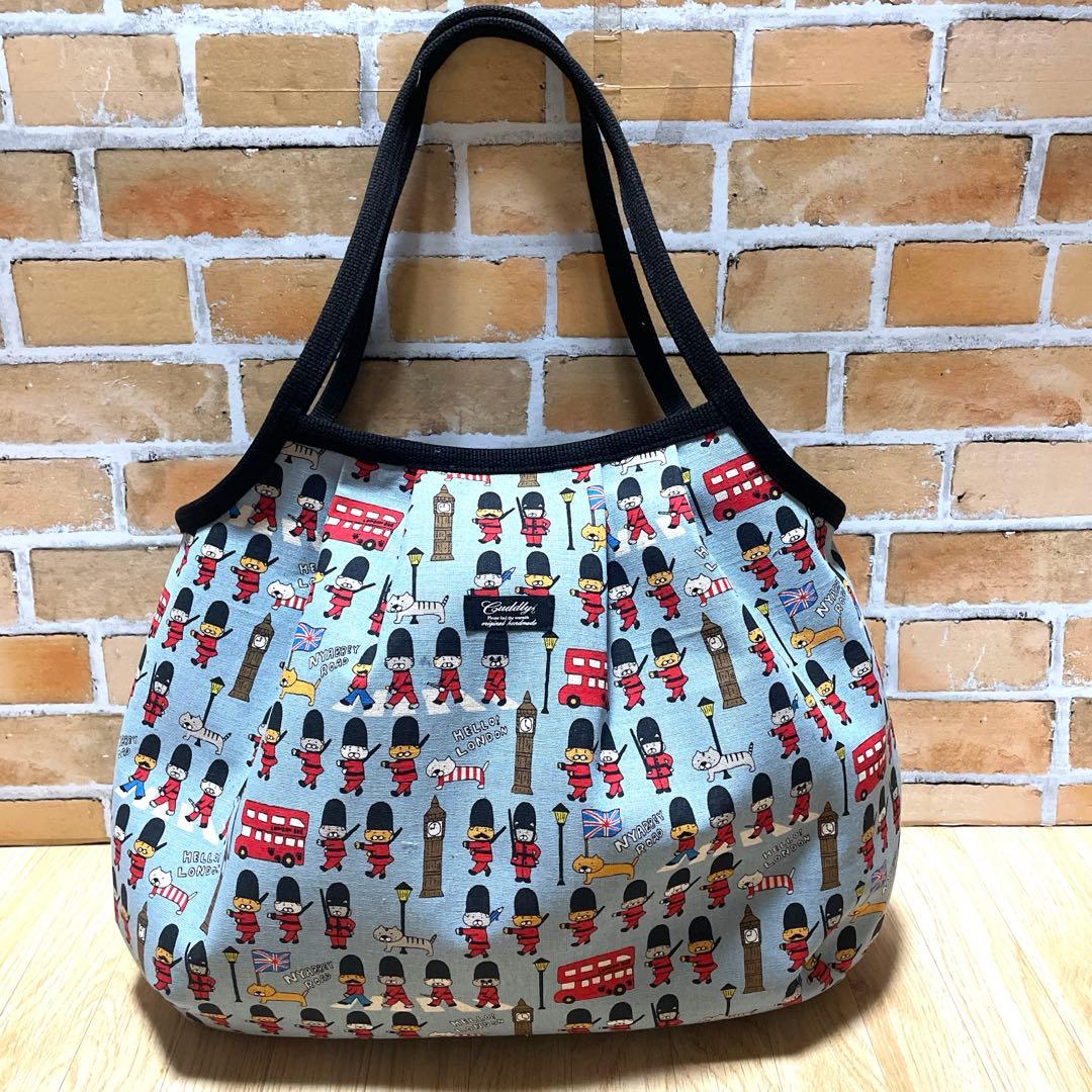 春幸秋様　10/15分　ネコちゃん　特大グラニー　ファスナー仕様