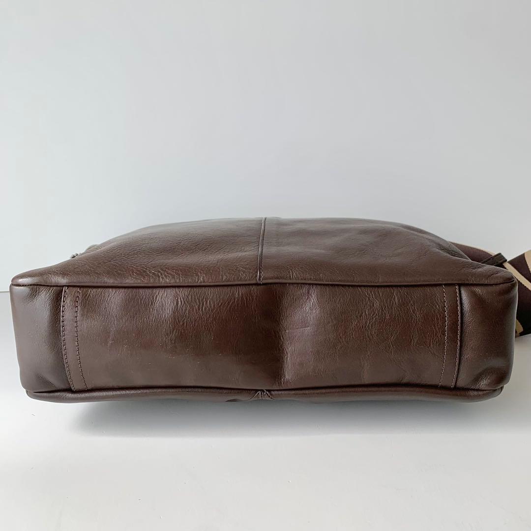 【COACH】コーチ　メッセンジャーバッグ　レザー　ブラウン　茶色　ヘリテージ