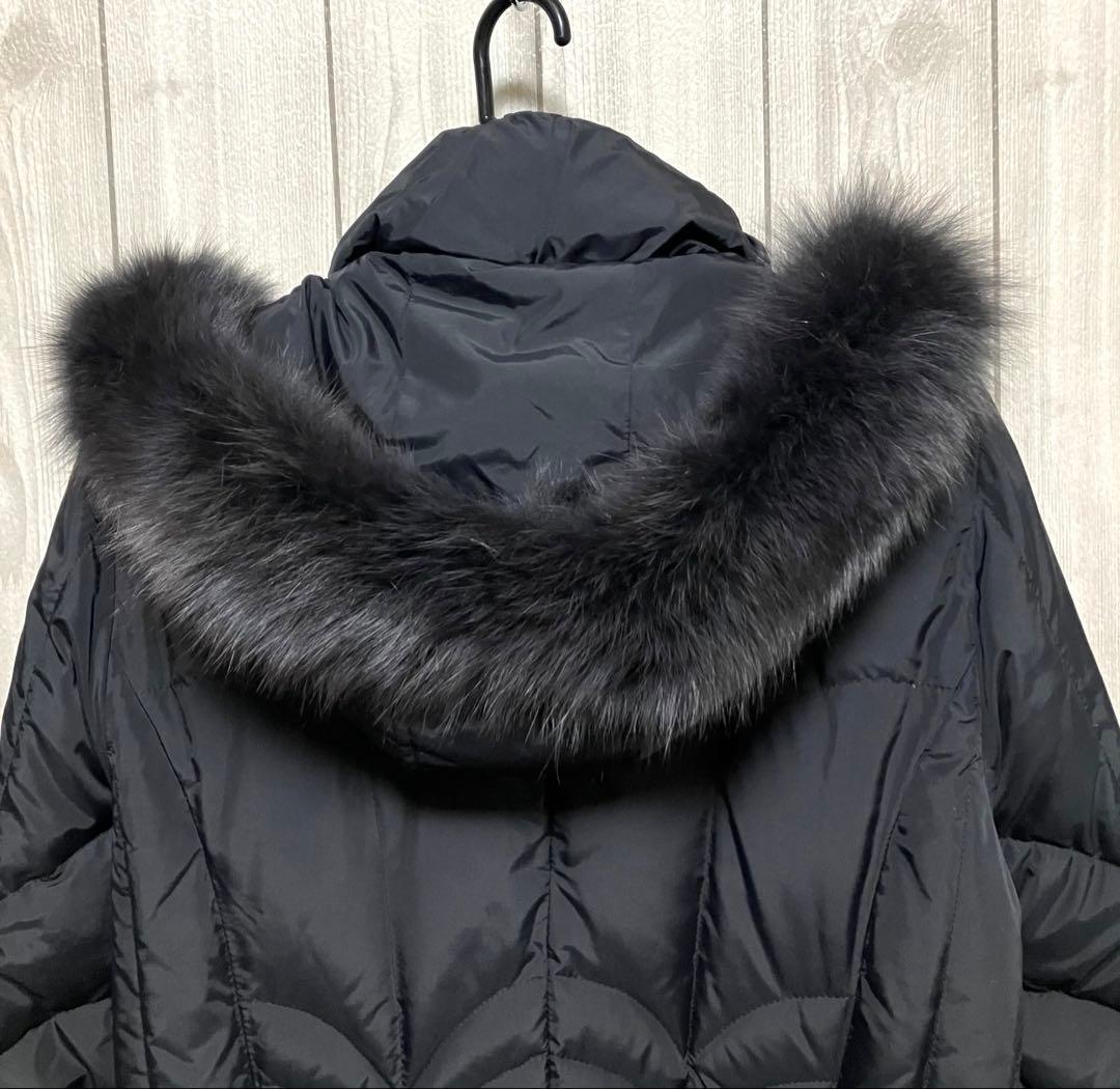 美品　カオリーヌ ダウンコート 高級フォックスファーフード　L