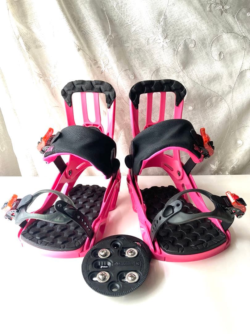 SALOMON rhythmスノーボードビンディング