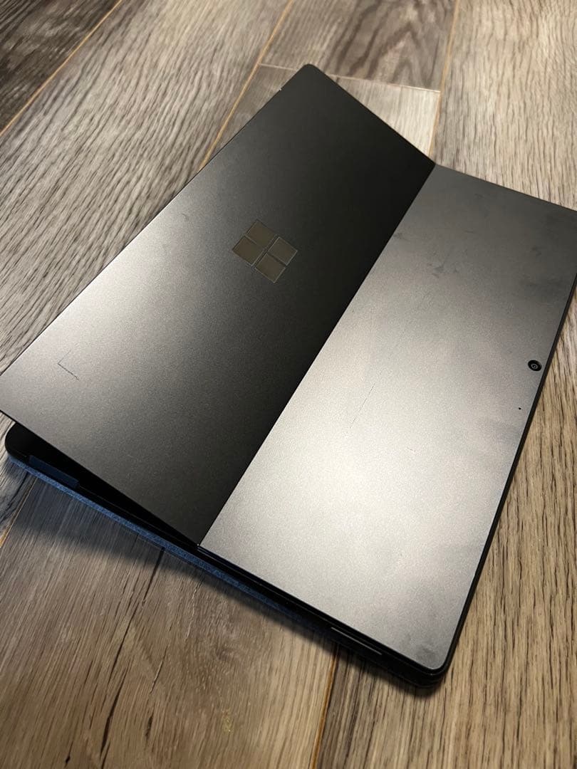 Surface Pro8 純正キーボード＆ペン付き