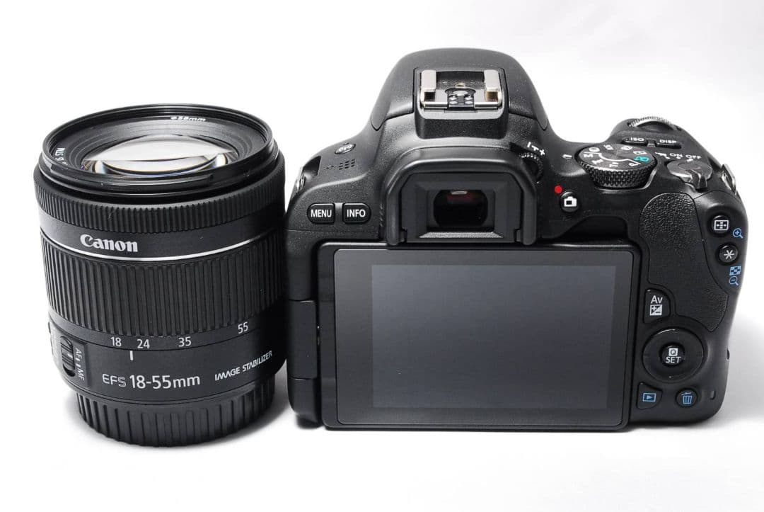 ♥スマホ転送OK♥Canon Kiss X9♥ 高画質＆軽量 高性能レンズ付