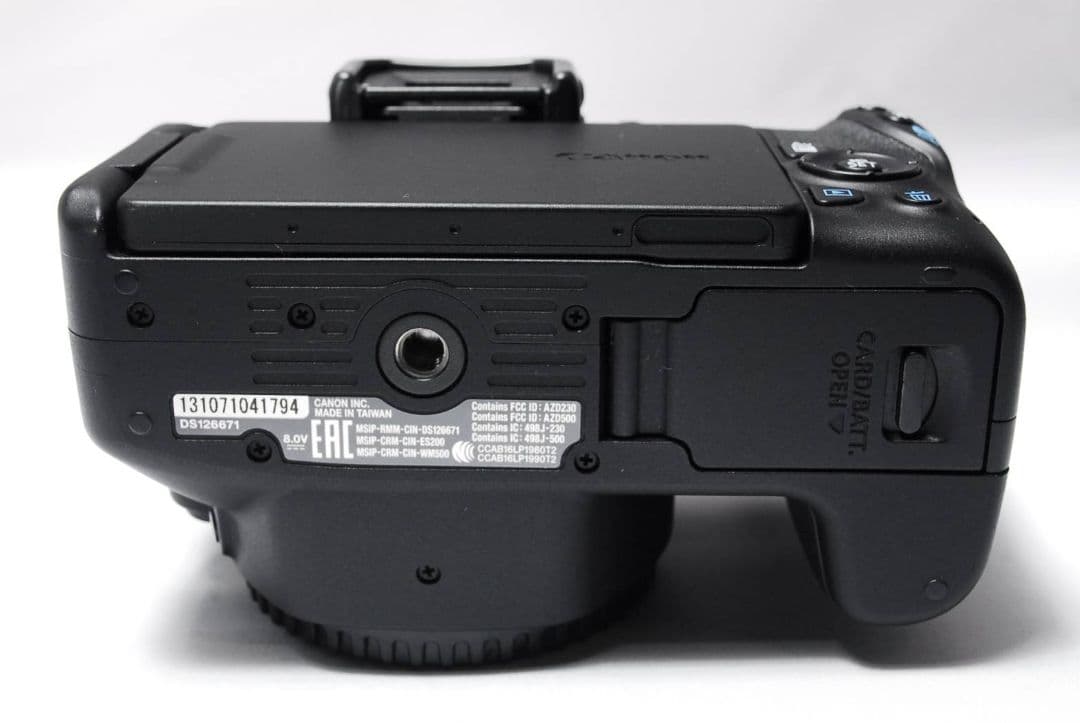 ♥スマホ転送OK♥Canon Kiss X9♥ 高画質＆軽量 高性能レンズ付