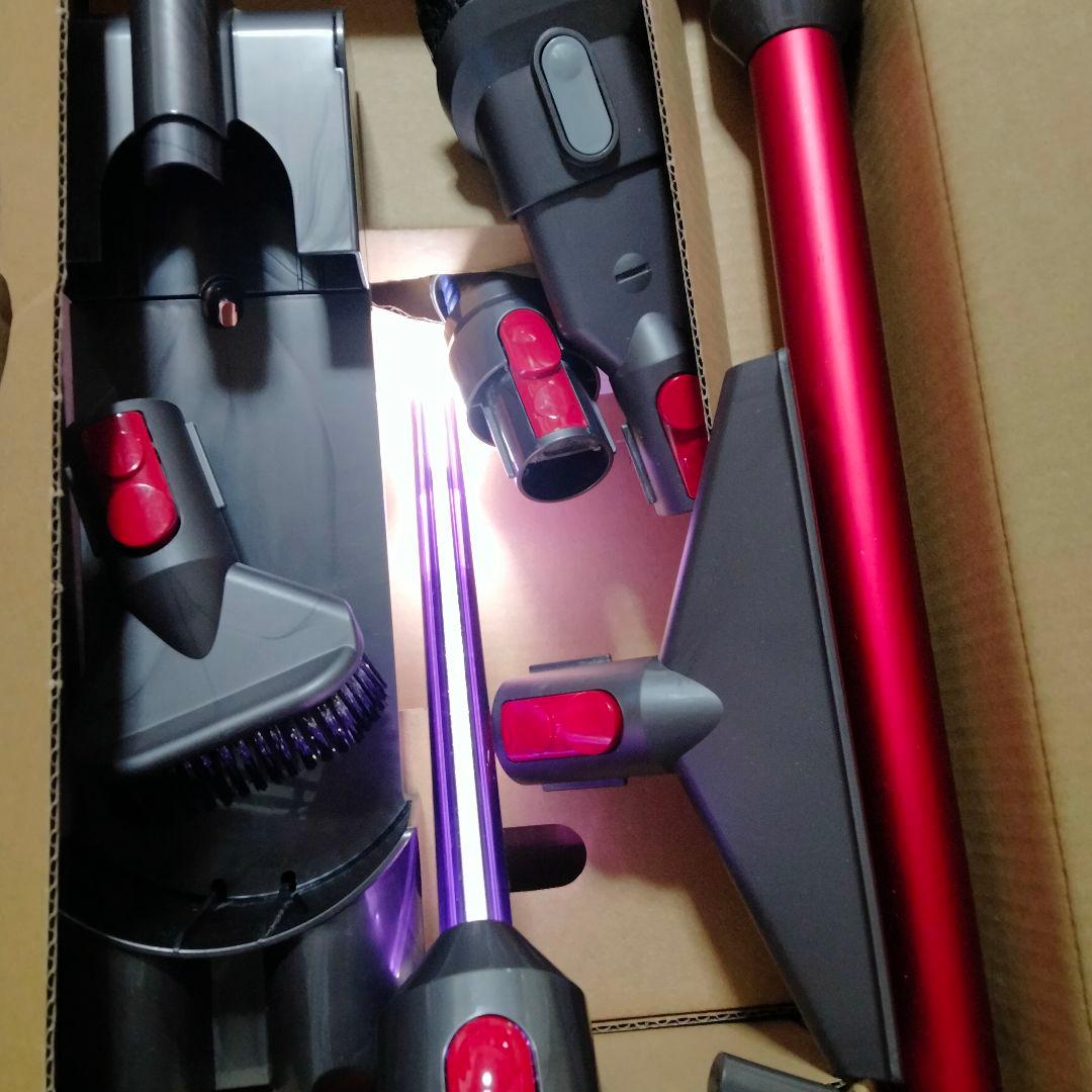 正規箱ＬＥＤノズル付ダイソン V8 純正Slimスティッククリーナー本体