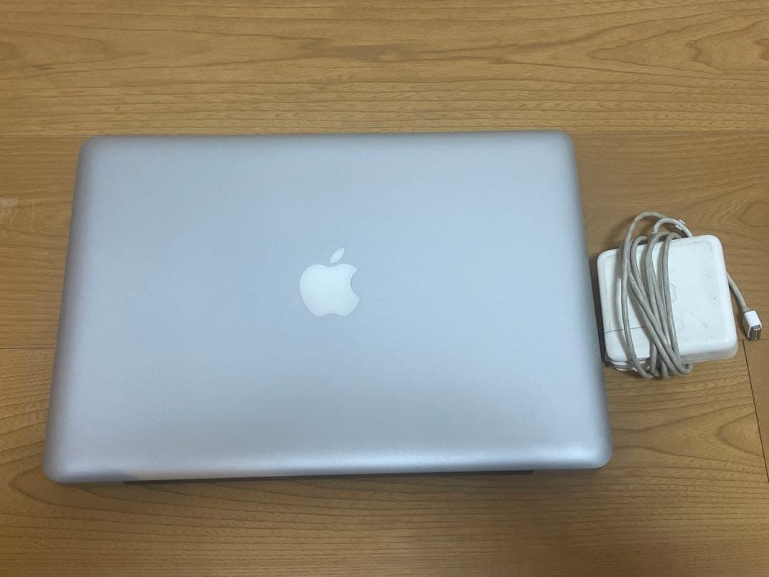 【美品】【初期化済】Macbook pro 13inch mid 2012