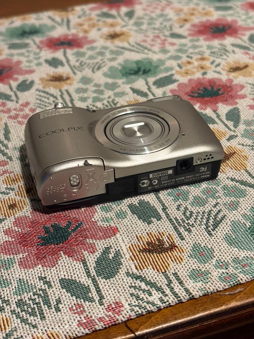 Nikon COOLPIX L26 コンデジ　動作品