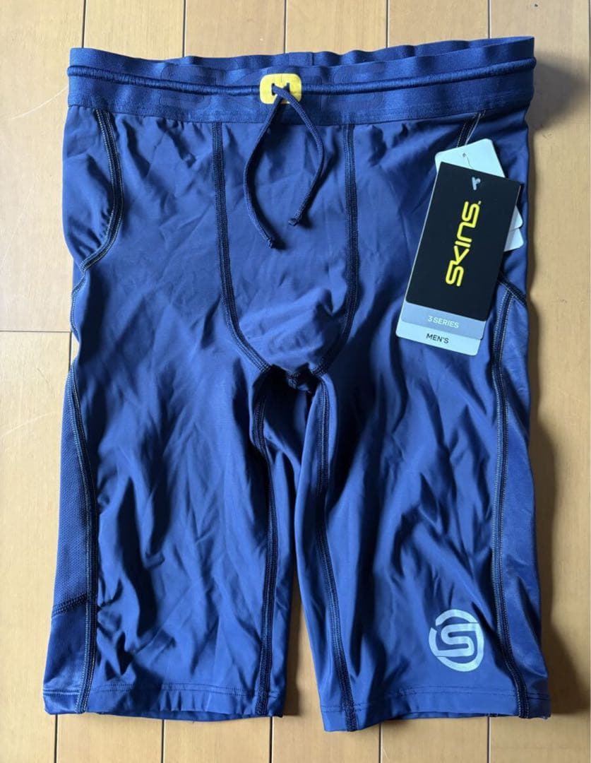 スキンズSKINS着圧 コンプレッション SERIES-3ネイビーMサイズ