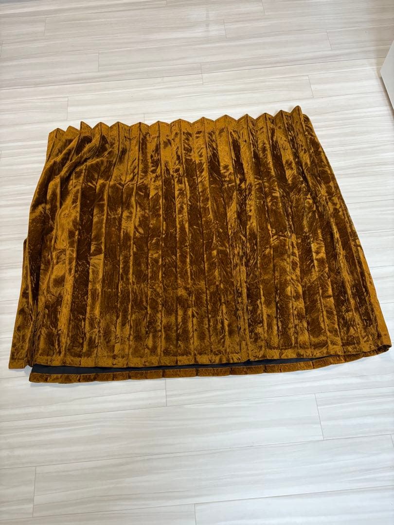 トラックカーテン